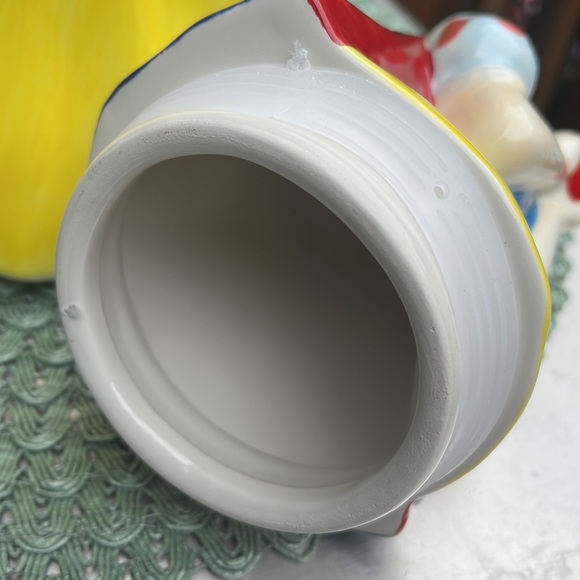 New Disney Snow White Cookie Jar 13”. Absolutely gorgeous! - Picture 11 of 12